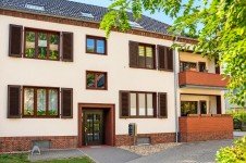 Hauptbild Wohnen mit Weitblick | Helles 4-Zimmer-Dachgeschoss mit hochwertiger Einbauküche.