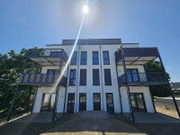 Hauptbild Hochwertige 2- Zimmerwohnung mit großzügigem Balkon|Aufzug|Stellplatz|Bad mit Dusche|Rollladen